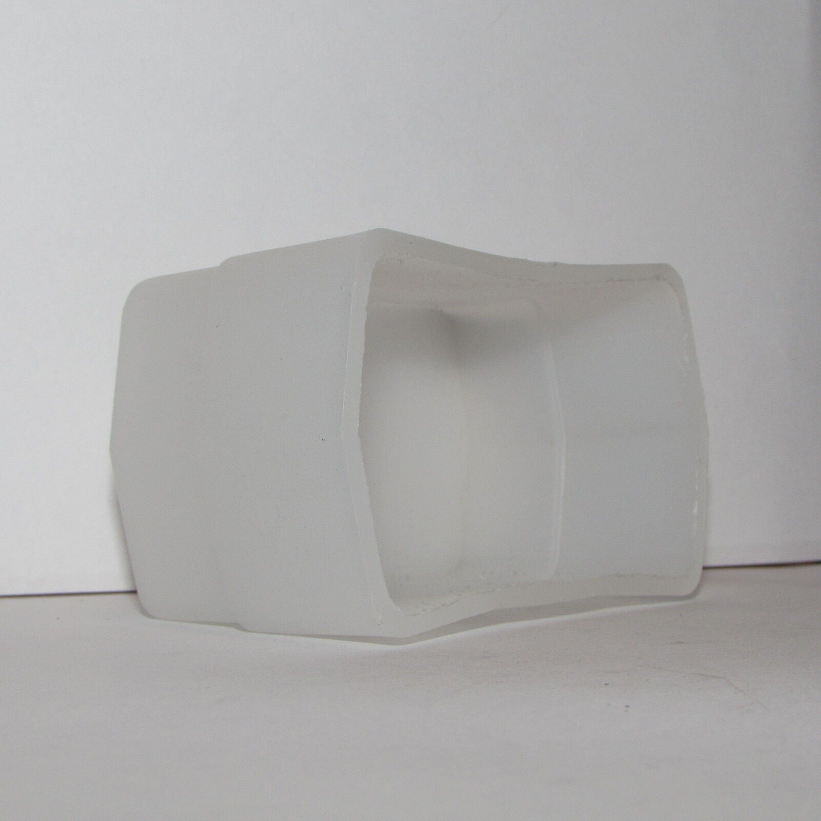 Used 75mm across Flash Diffuser Unknown  brand  S115017