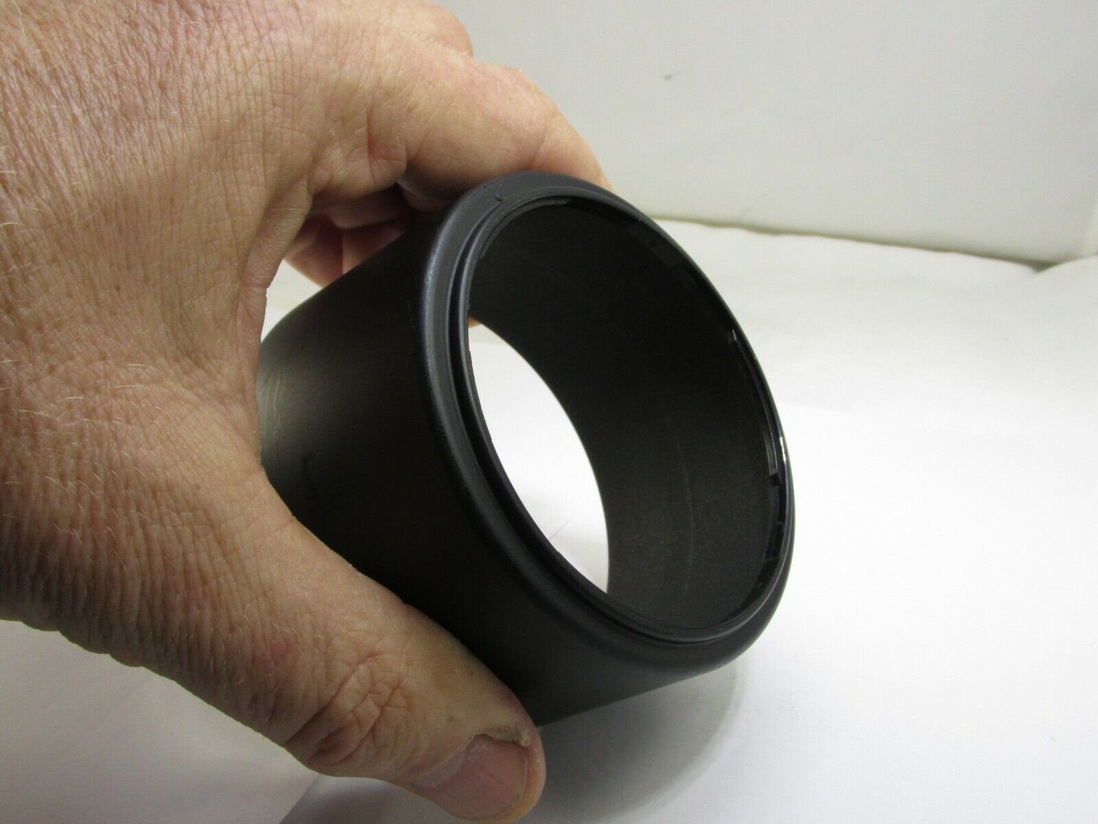 Plastic Lens Hood unknown brand 68.3mm ID  twist on type