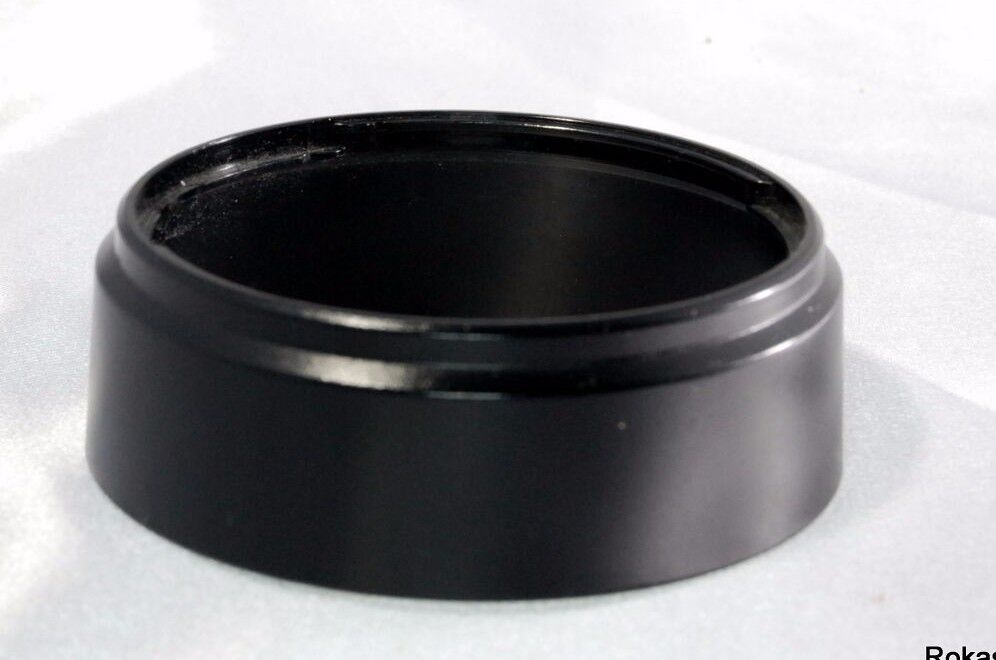 unknown brand  Lens Hood twist on shade 64mm ID for 62mm rim