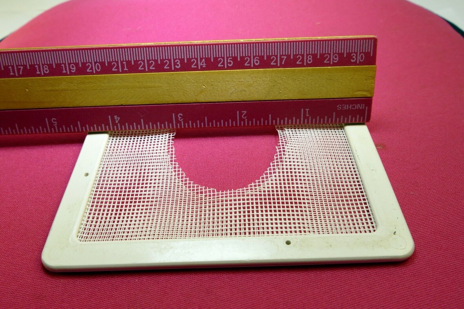 Lindahl 4.5" Large vertical 2" Oval creative High key Portrait Vignette Mask
