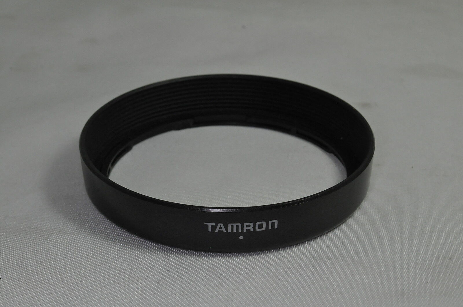 Tamron 85FH Plastic Lens Hood Shade zoom 310042
