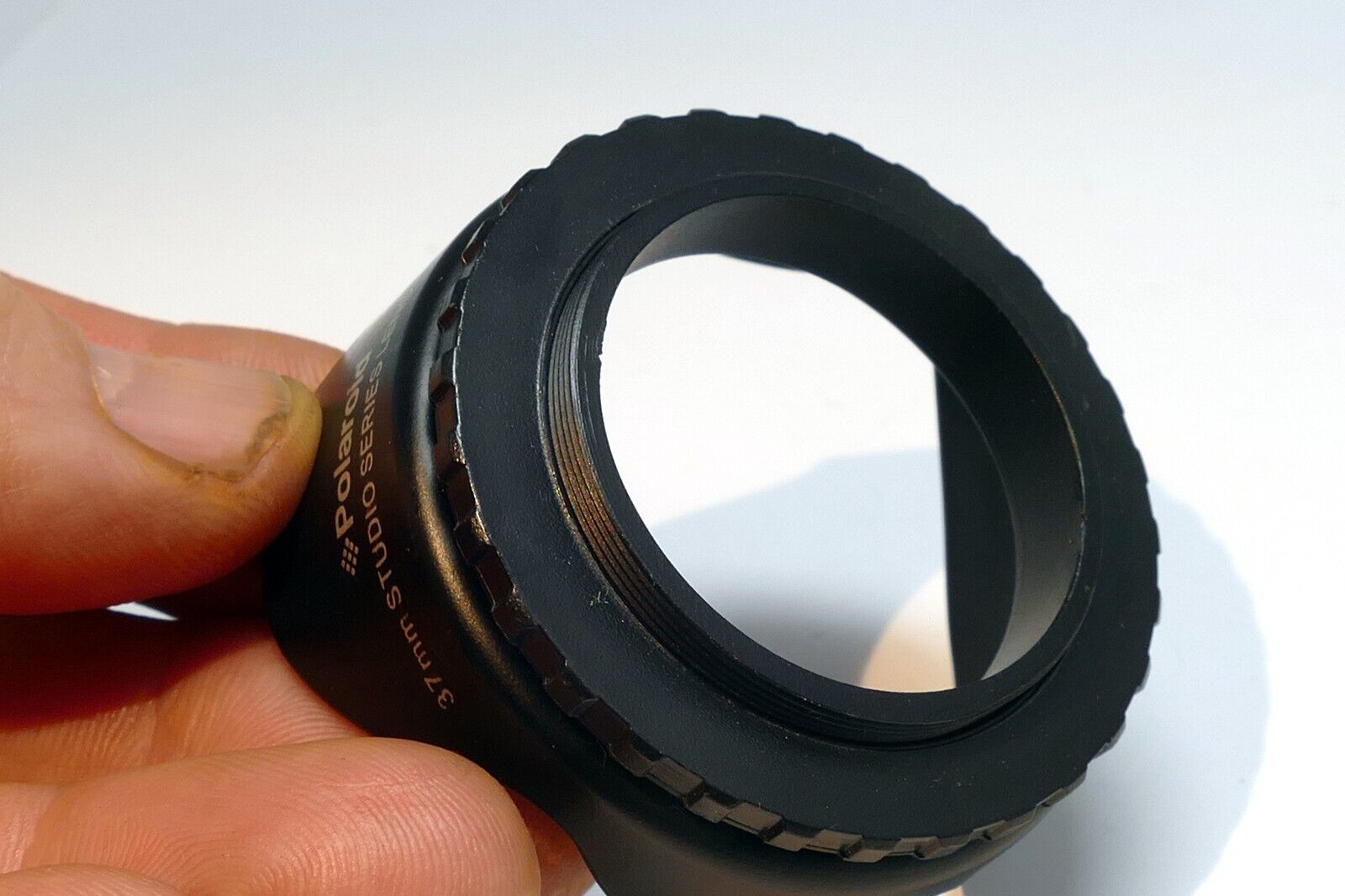 Polaroid 37mm Lens Hood Shade Threaded screw in  plastic tulip petal shape