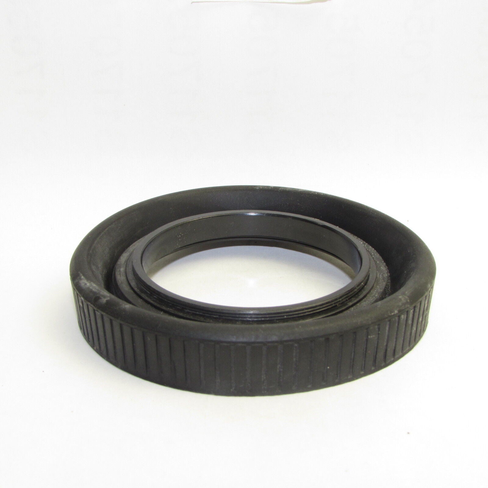 Vintage  62mm Collapsible Rubber Lens Hood  S117019