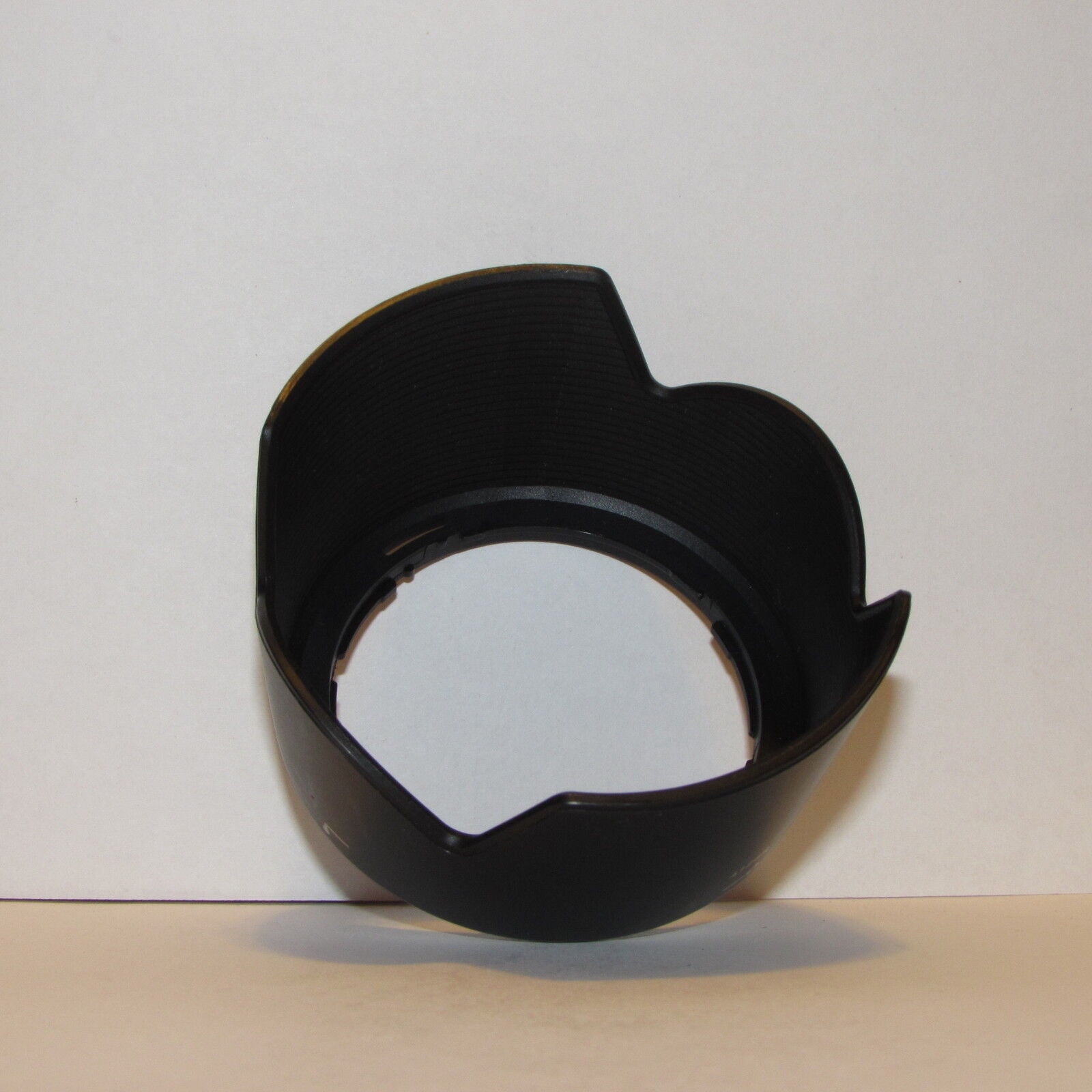 Used 4126R Lens Hood Made in China for 55-200mm DX zoom lens