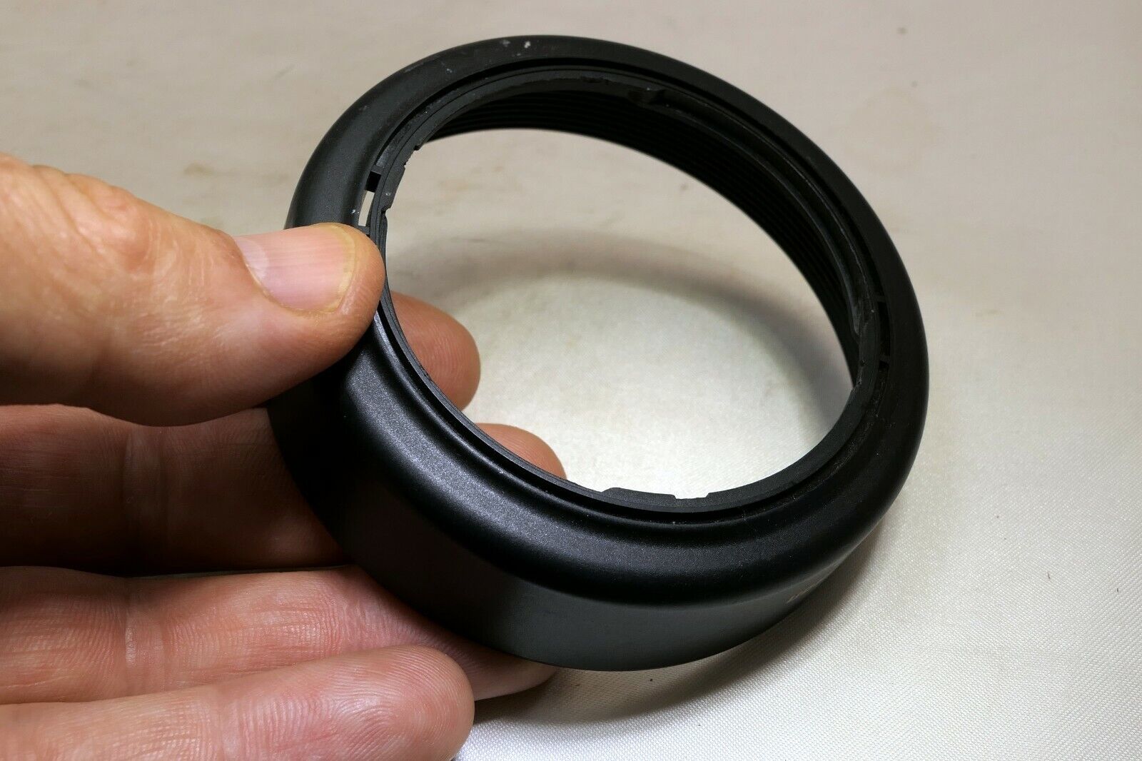 Tamron 1C2FH Lens Hood Shade for 28-80mm f3.5-5.6 AF zoom OEM genuine