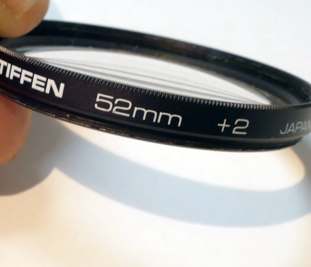 Tiffen Filter 52mm +2 macro close up lens