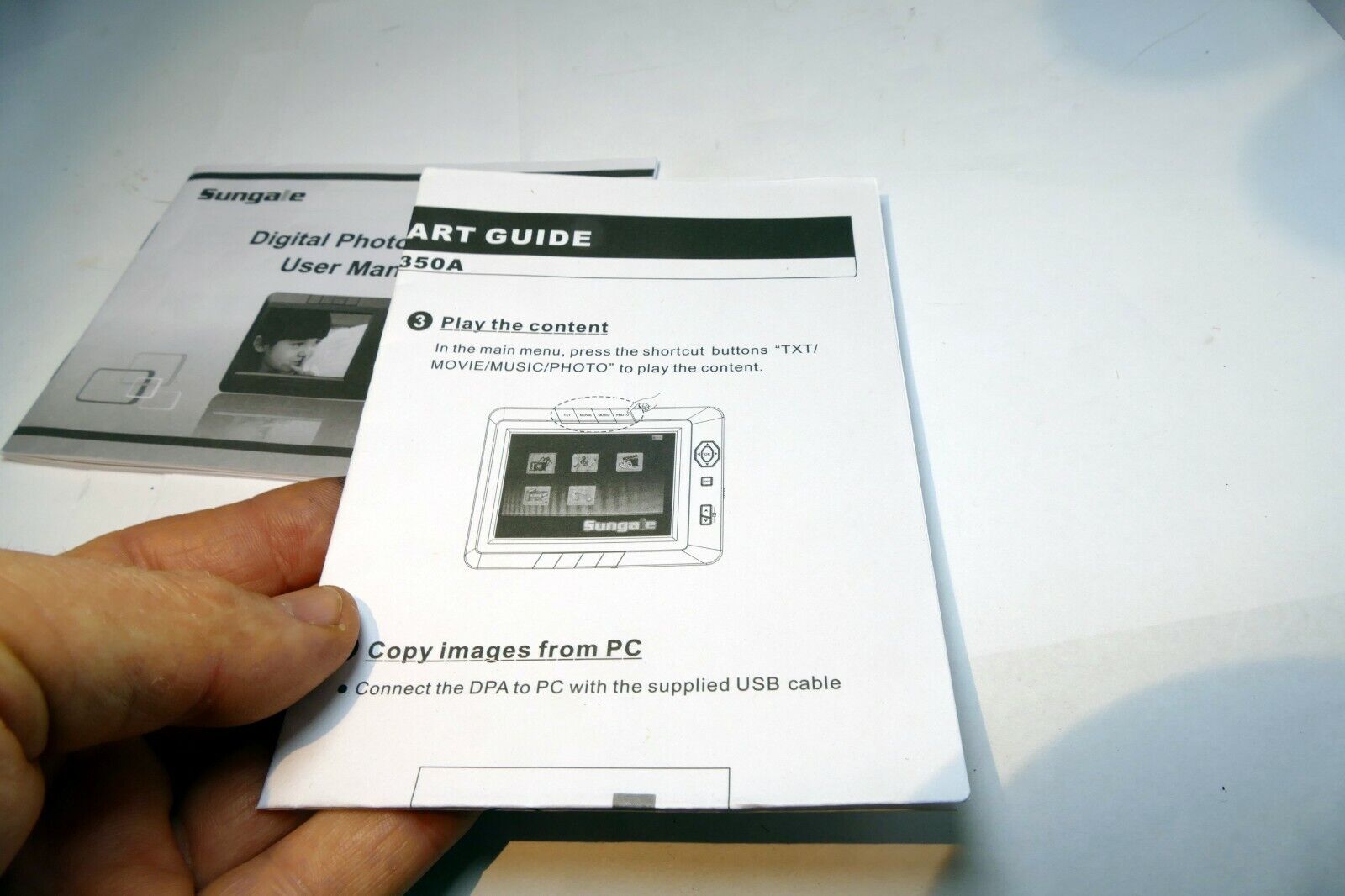 Sungale Digital Photo Album  Guide Instruction Manual English