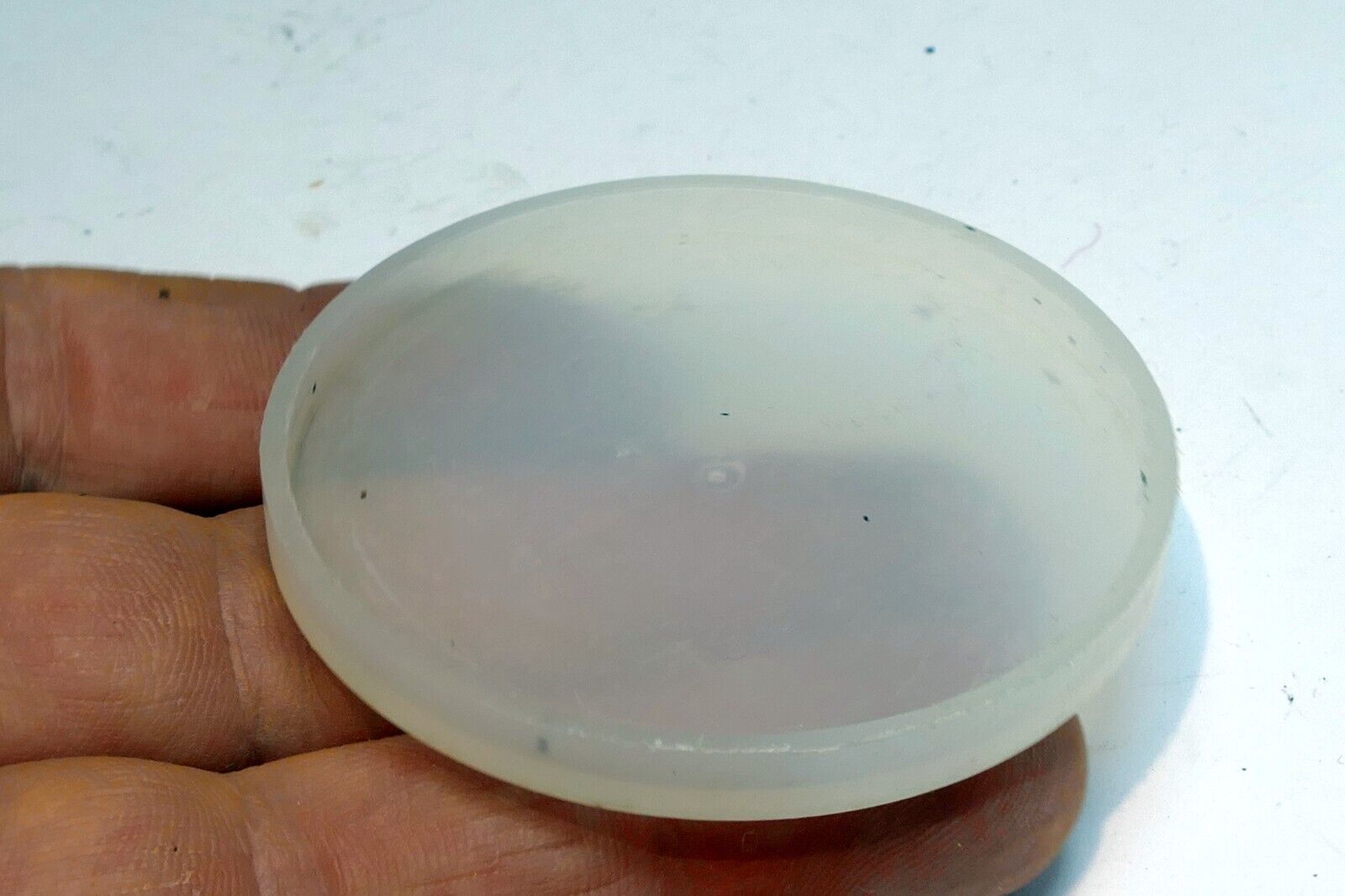 Nikon F Camera Body Cap Dust cover slip on type White genuine OEM FE FM FM2 FM10