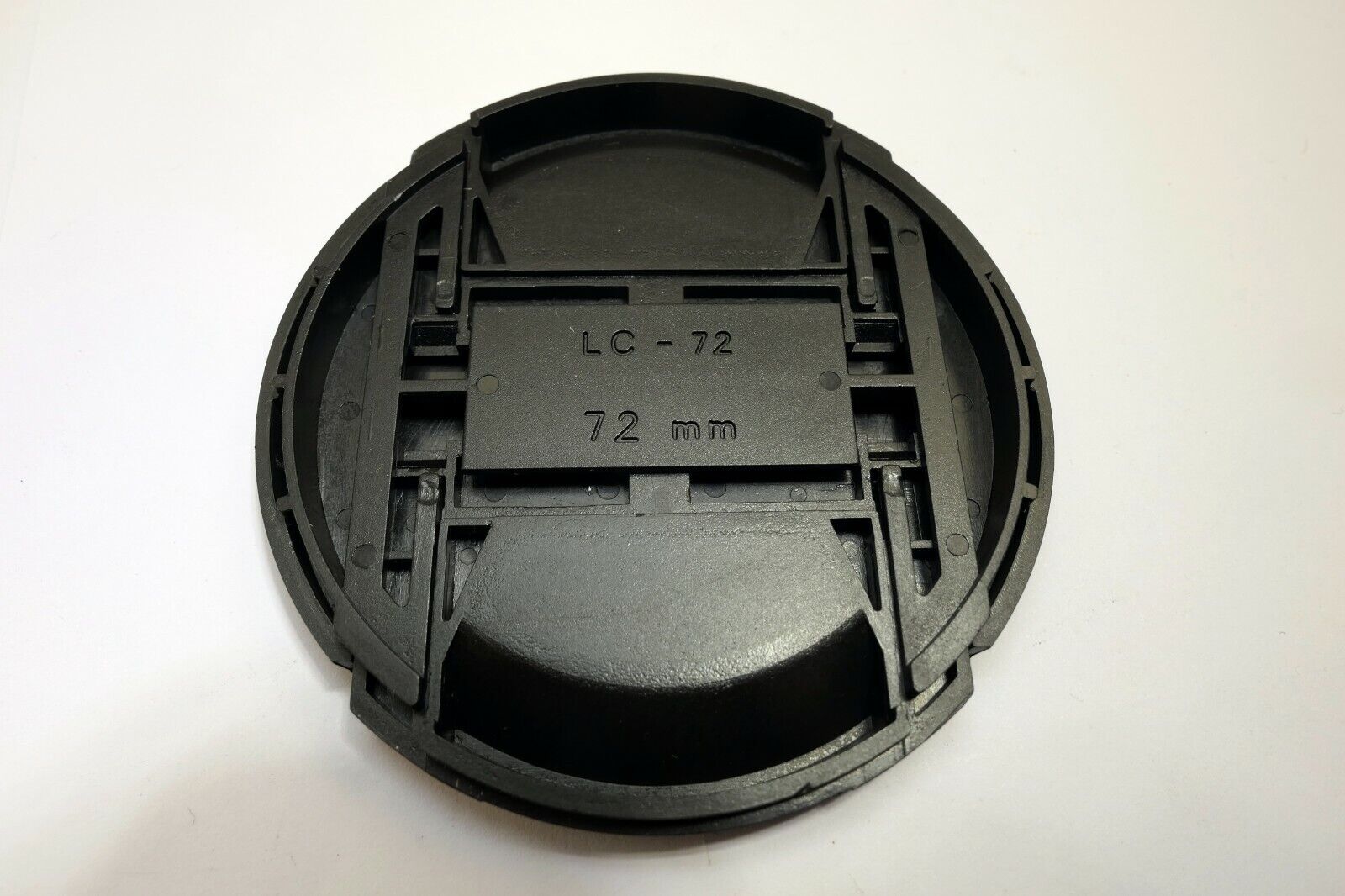 LC-72 72mm Lens Front Cap Snap on type  for 18-135mm 18-200mm black