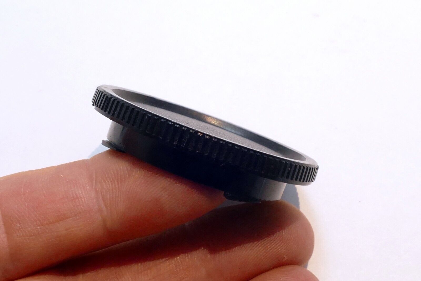 Camera Body cap 14195 M mount manual focus - OEM  Genuine M5 M6