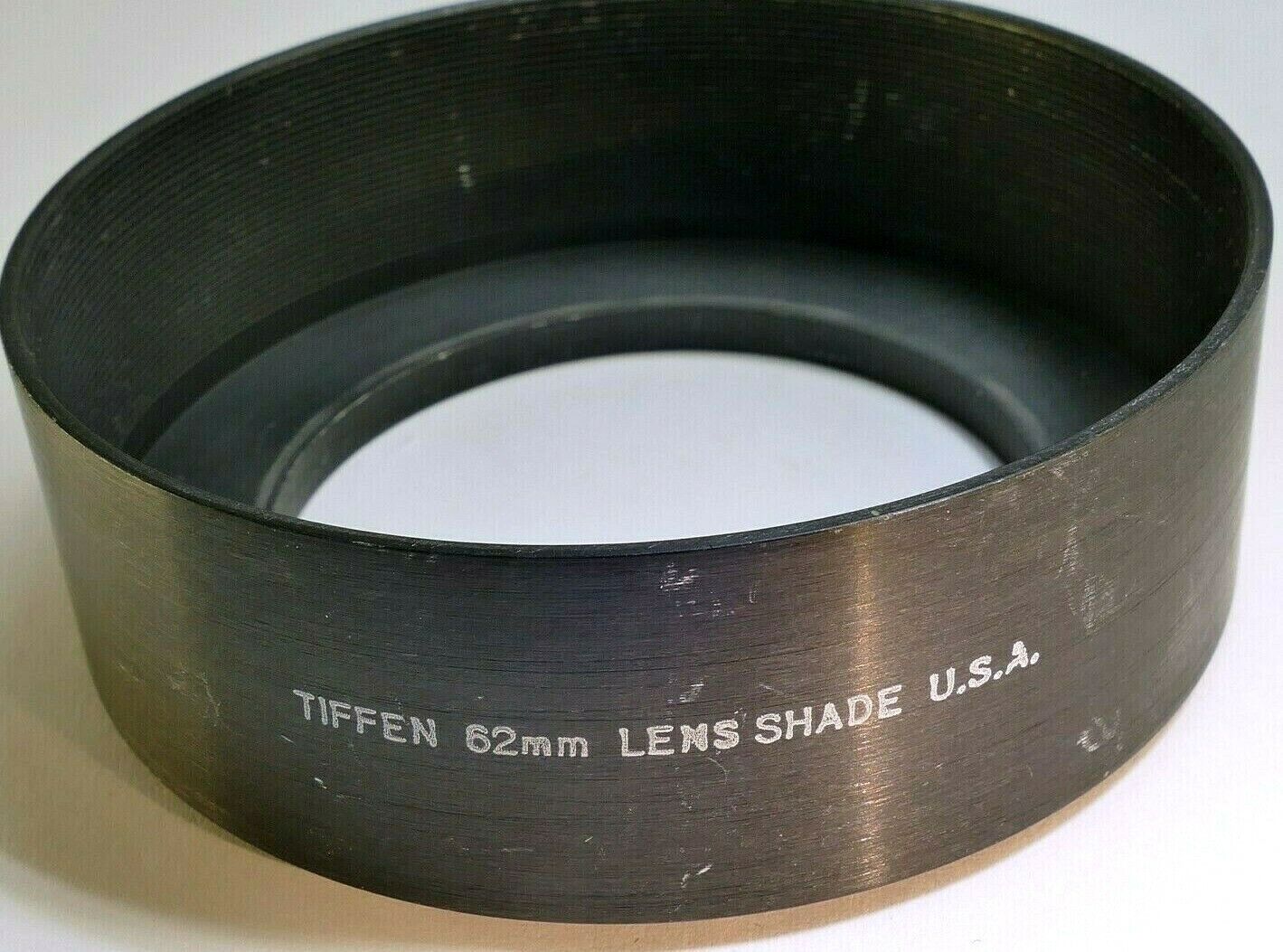 Tiffen 62  lens hood metal threaded screw in type