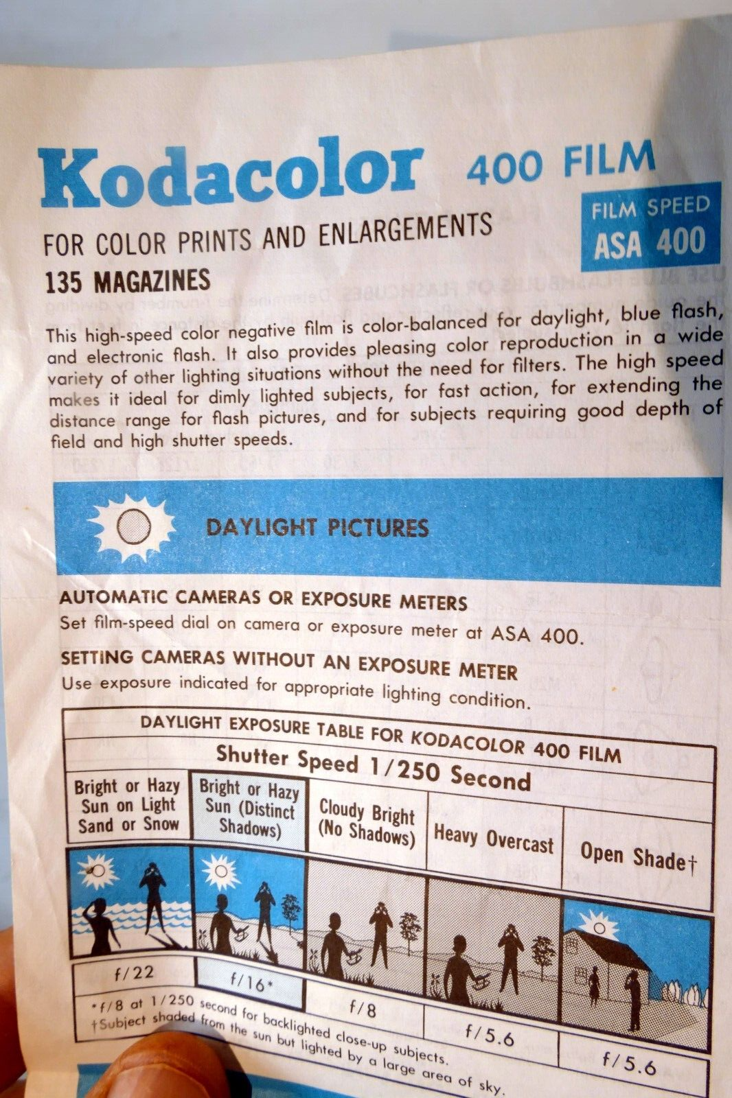 Kodak ASA 400 film Kodacolor 35mm guide Manual  1976