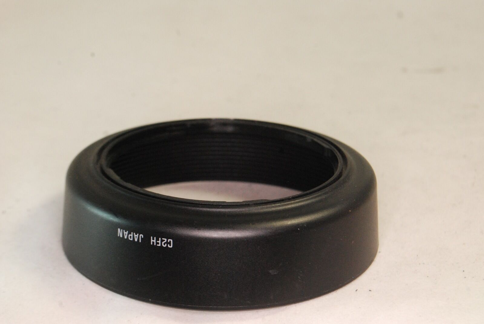 Tamron C2FH Lens Hood for 28-80mm f/3.5-5.6 AF Lens S3108033