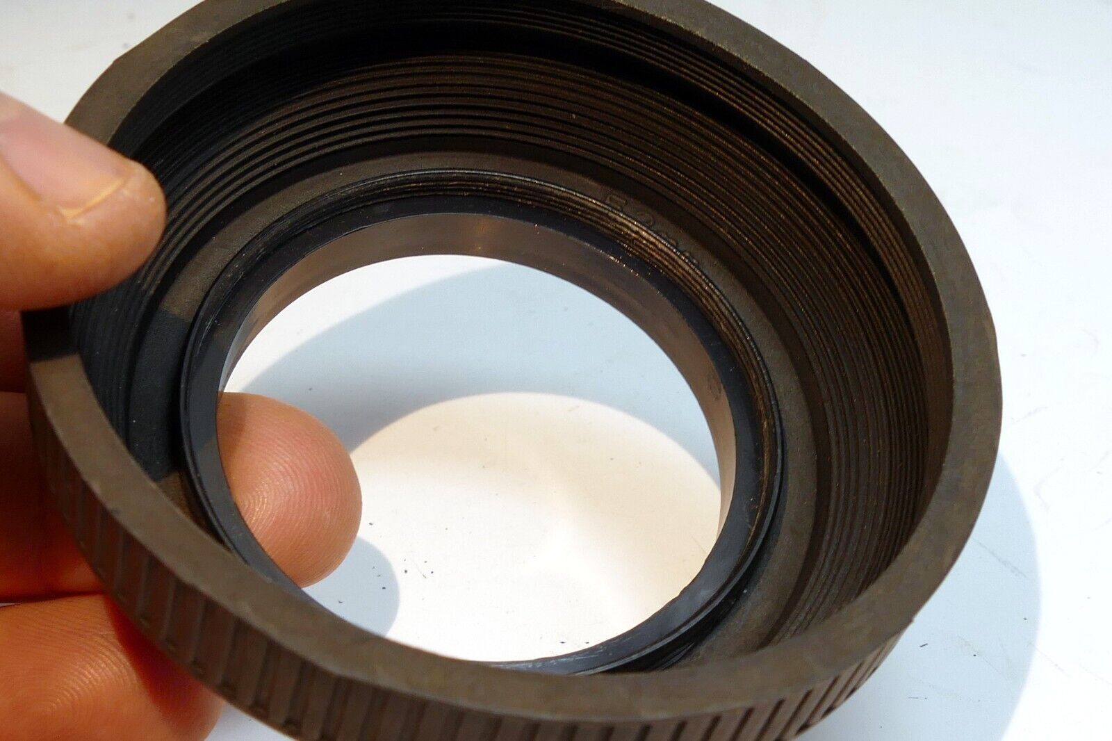52mm Lens Hood Shade rubber threaded screw in for 50mm f1.8 normal lenses