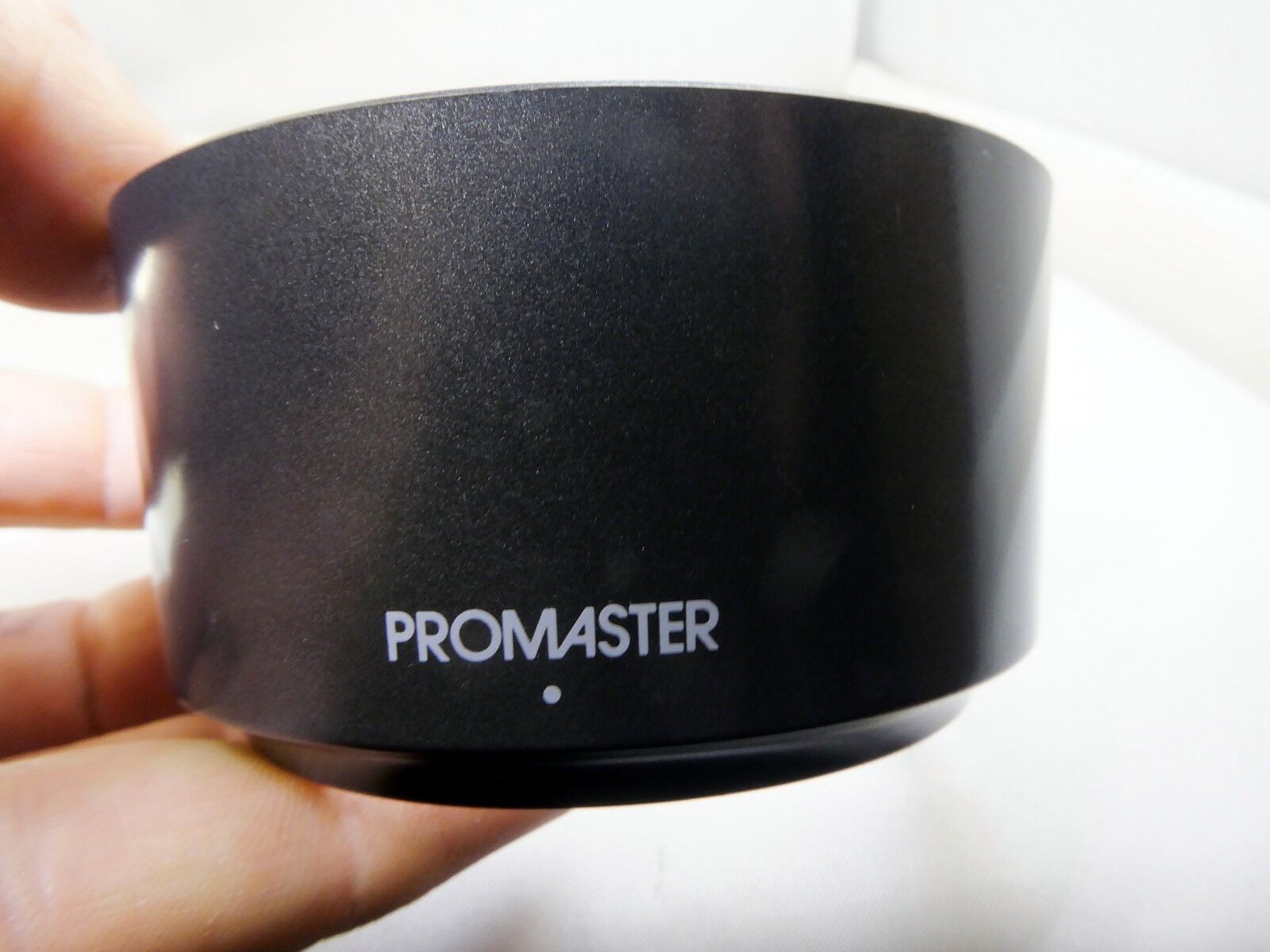 Promaster 60.5mm  Lens Hood Plastic  twist on type