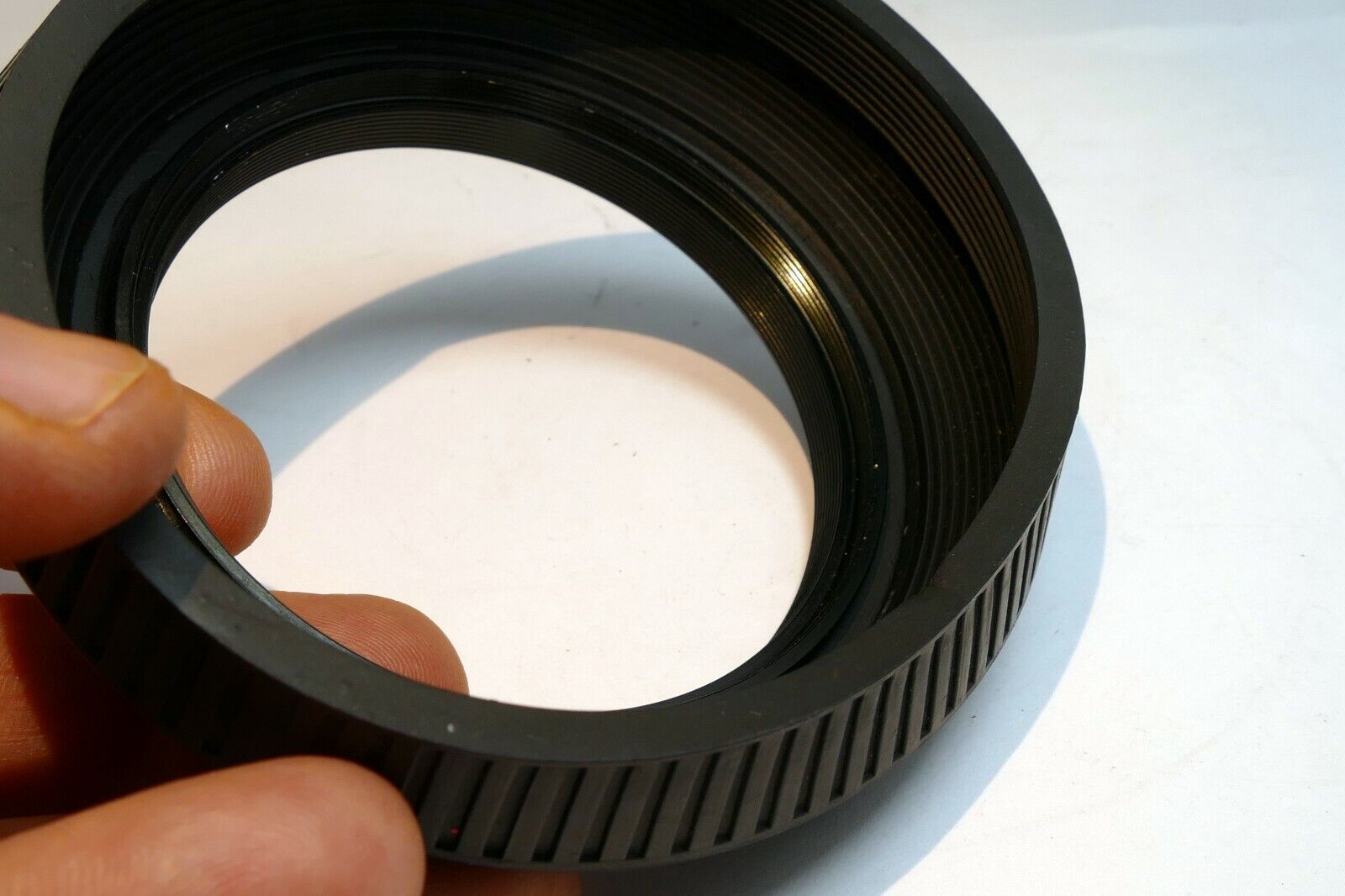 72mm Rubber Hood shade   double threaded rubber loose from ring