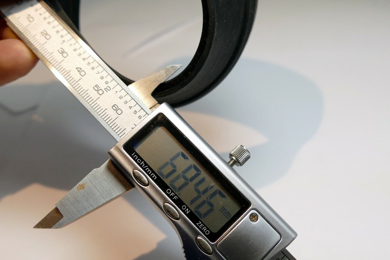 Rubber only for Lens Hood Shade 67mm (missing ring)