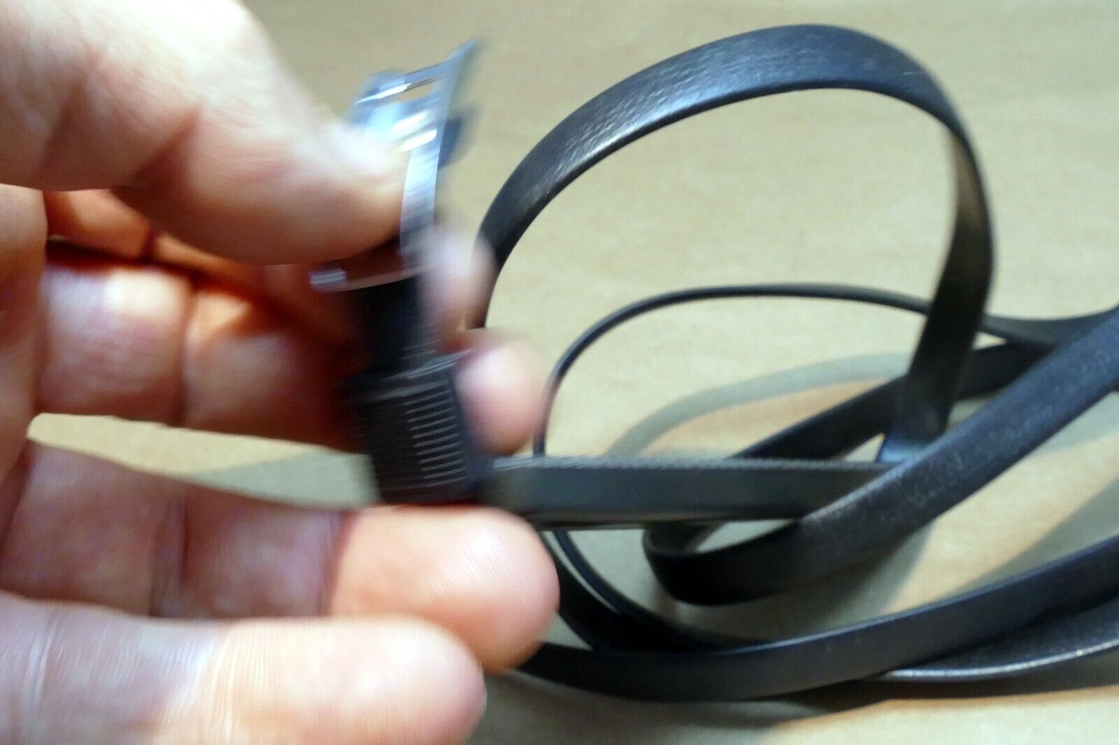 Leica Leitz Wtzlar Vinyl Shoulder Strap - missing parts buckle and end loop