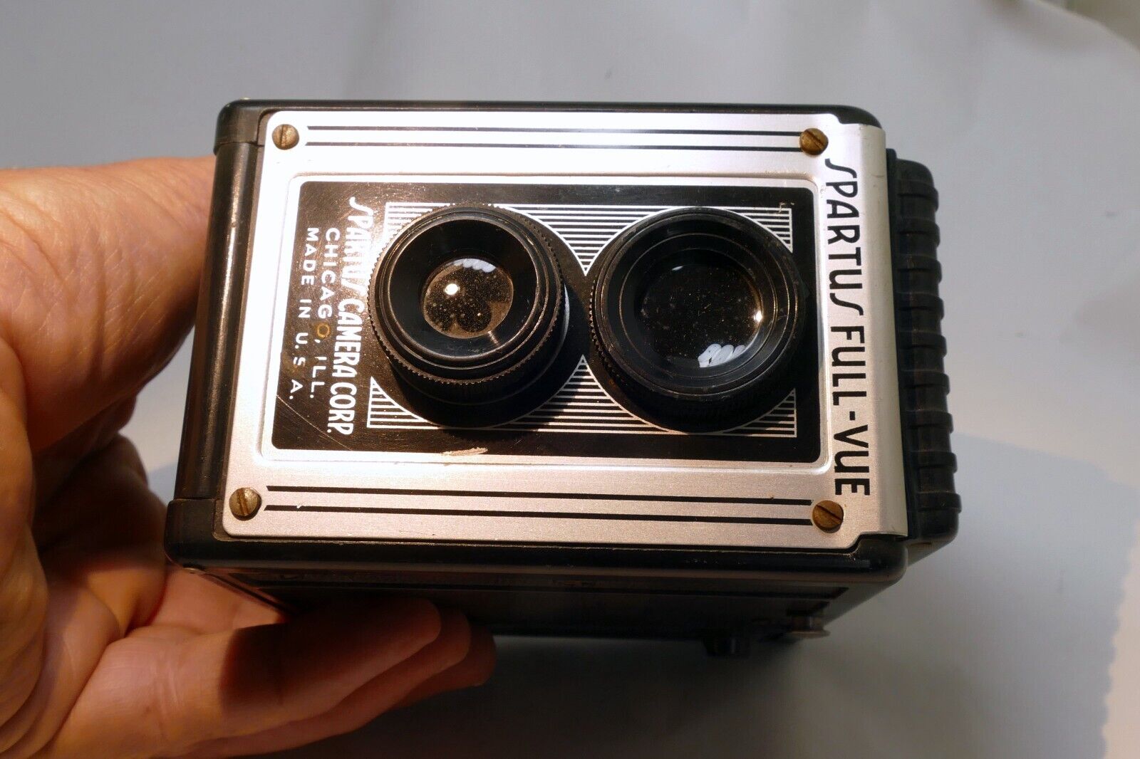 Spartus 120 TLR Camera Full-Vue made in USA vintage