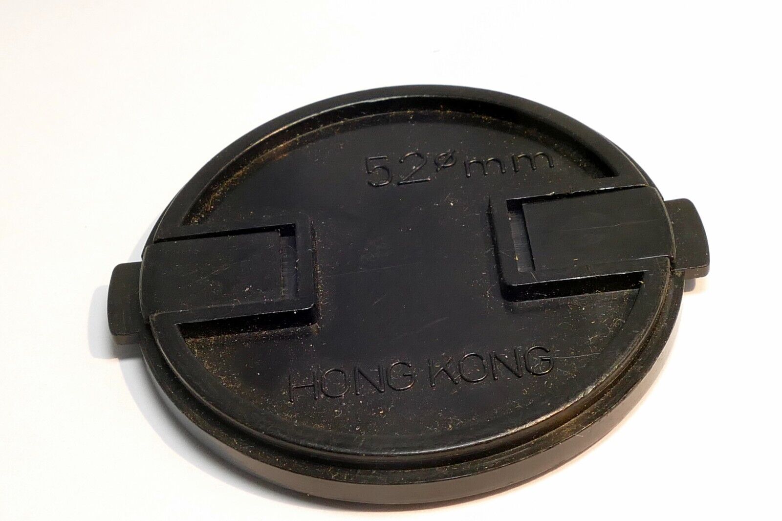 52mm snap on type Front Lens Cap for 18-55mm zoom lens
