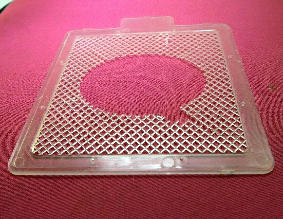 Lindahl Vignette Mask 4.5X4.5" Large Horizontal Oval 2.5" creative High key