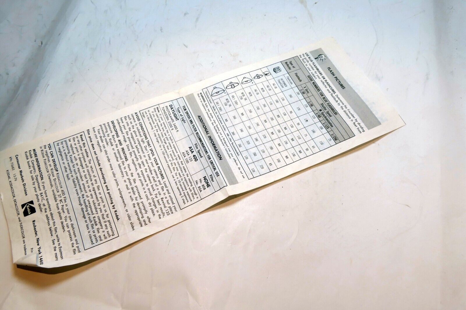 Kodak ASA 400 film Kodacolor 35mm guide Manual  1976