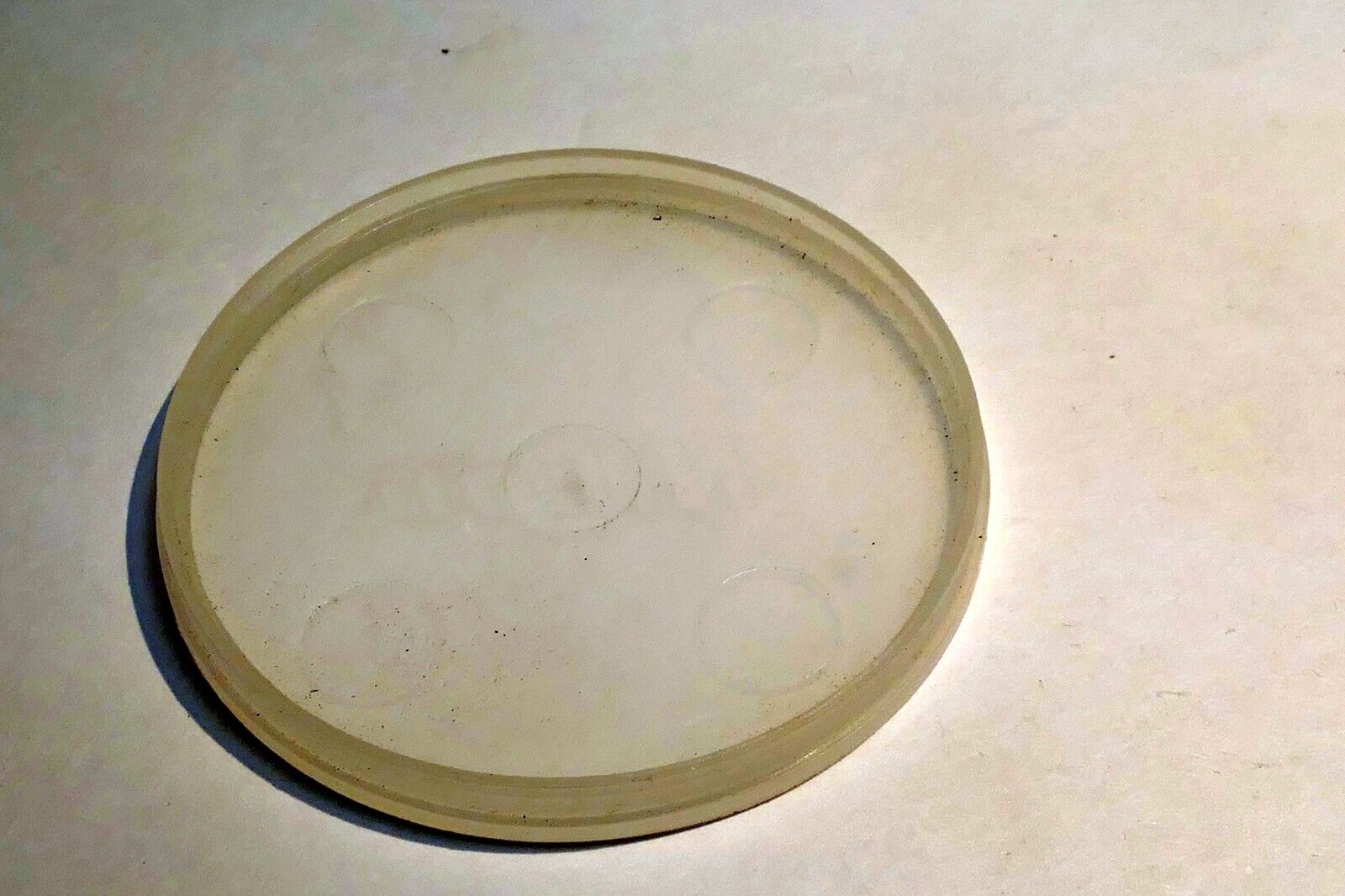 Nikon F Camera Body Cap Dust cover slip on type White Genuine FE FE2