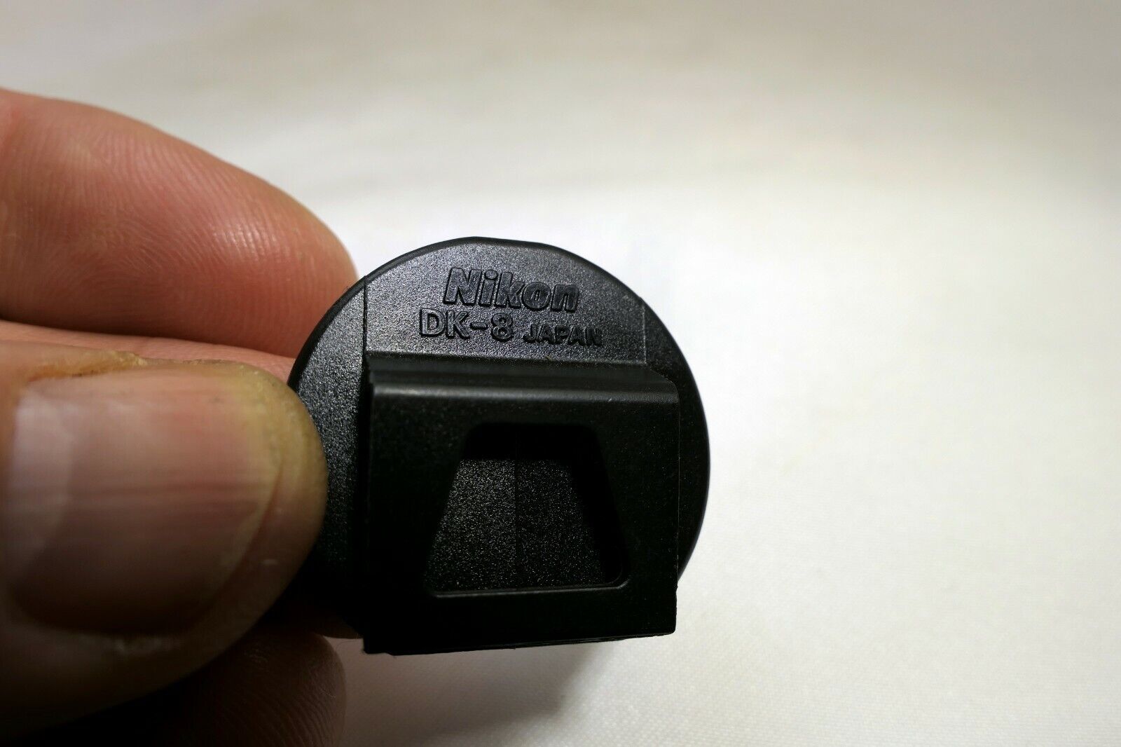 Nikon DK-8 Eyepiece Shield Cap Dust Cover Original Genuine