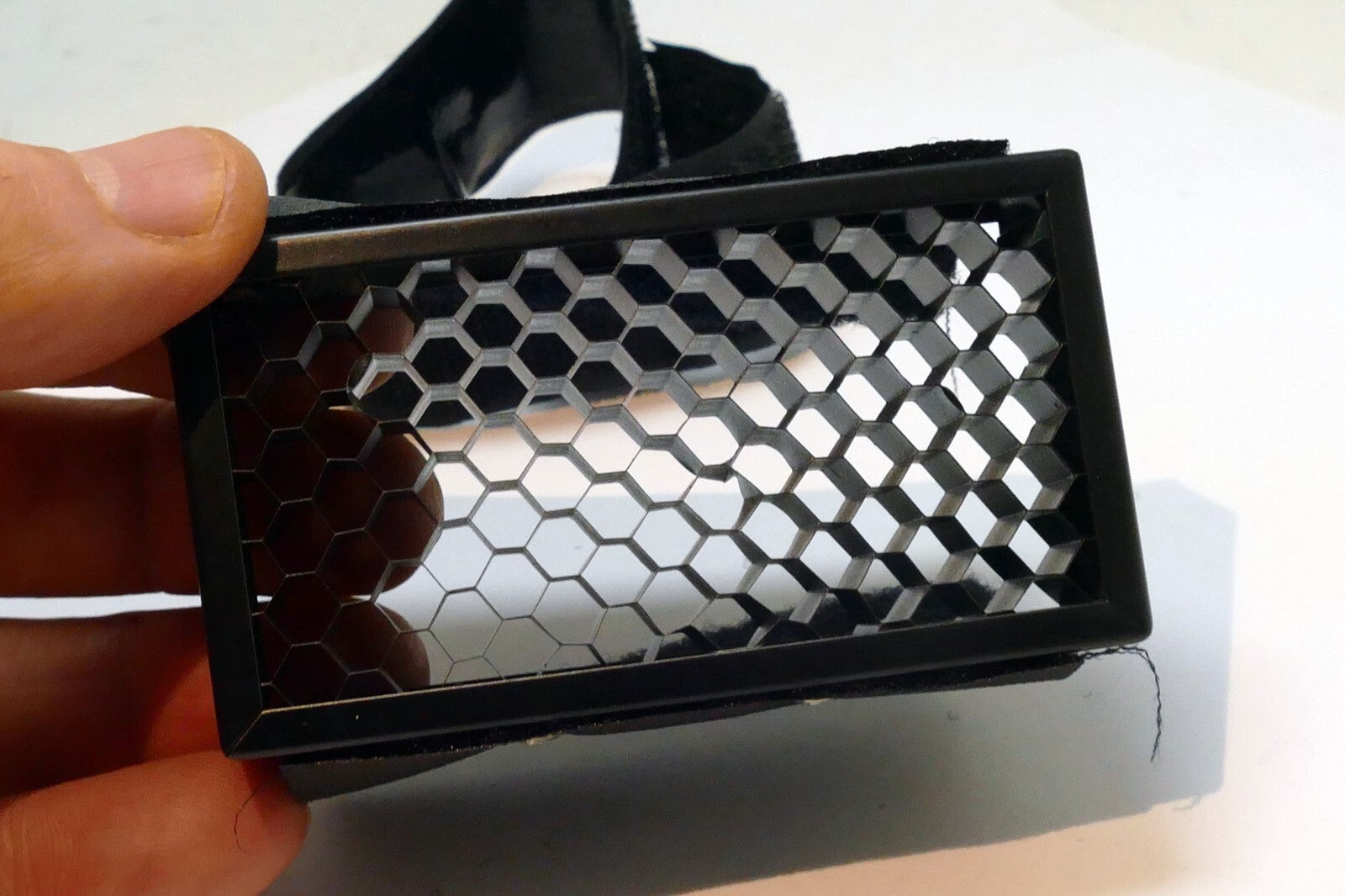 Hoop and loop adapter Honeycomb Grid Diffuser for Flash SB 430EX 600EX 700
