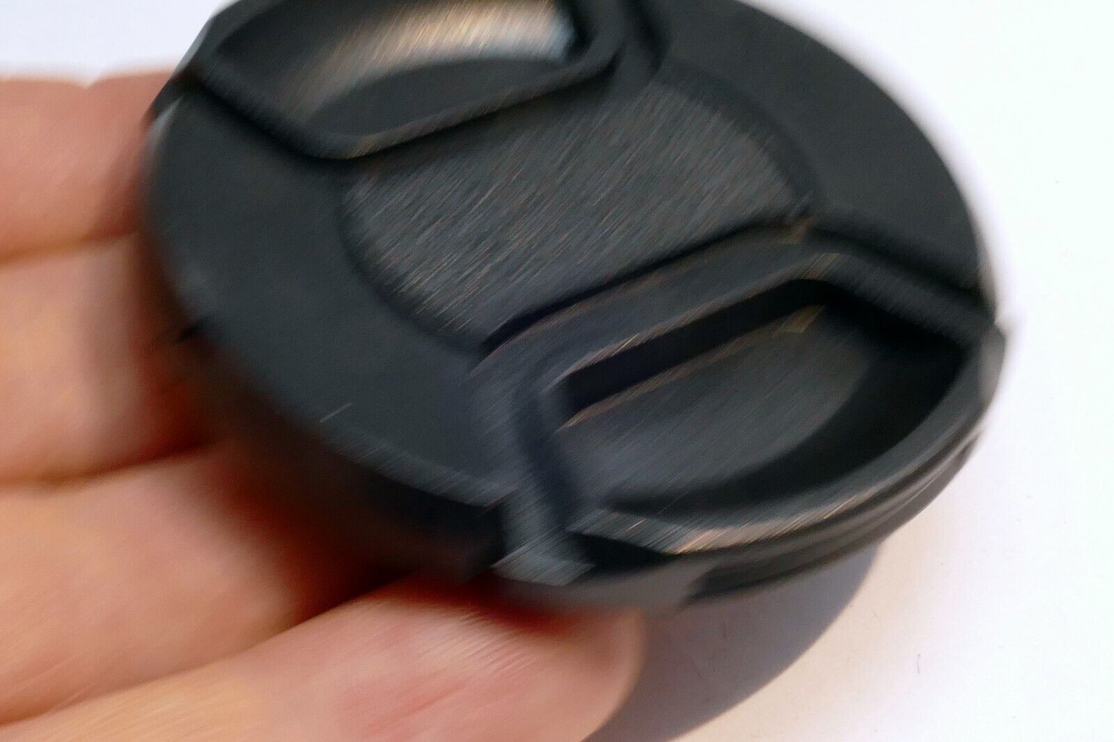 62mm Lens Cover Cap  for  70-300mm f4-5.6 300mm black snap on type