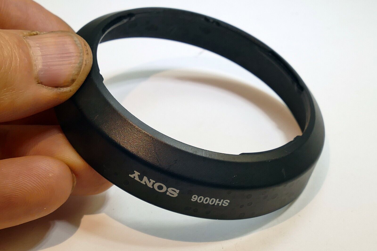 Sony Lens Hood Shade SH0006 18-70mm f3.5-5.6 Standard Zoom A mount AF DT SH 0006