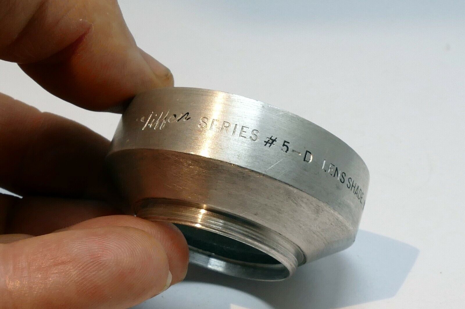 Tiffen D Lens Hood Shade series 5 V screw in type metal 33.3mm