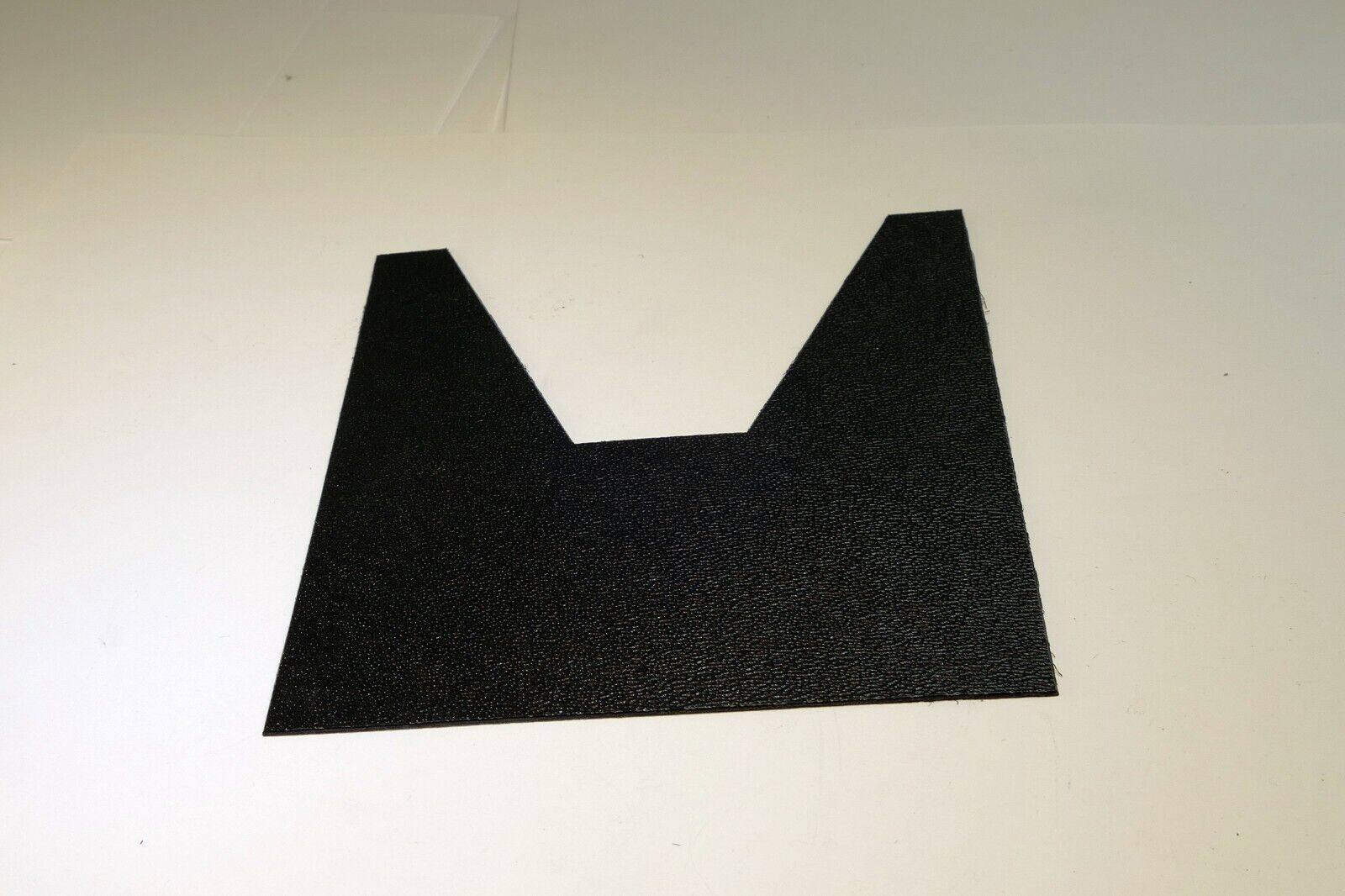 Lindahl Low Key Vignette mask 4X4 for bellows