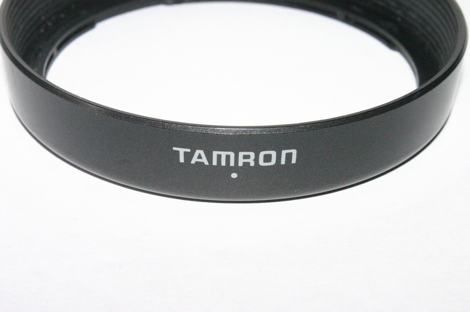 Used Tamron B5FH Lens Hood for 28-200mm f/3.8-5.6  Adaptall 6411045
