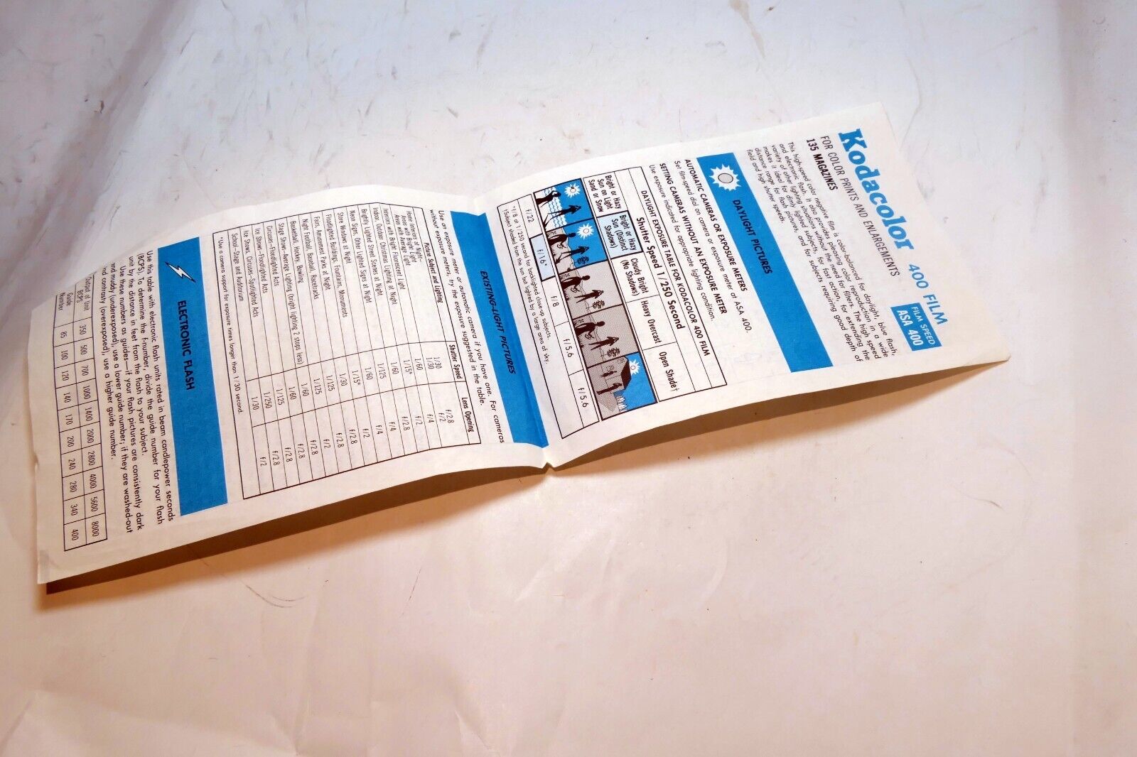 Kodak ASA 400 film Kodacolor 35mm guide Manual  1976