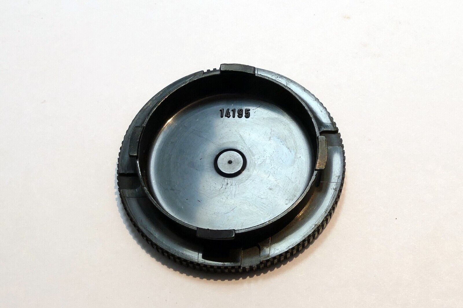 Camera Body cap 14195 M mount manual focus - OEM  Genuine M5 M6