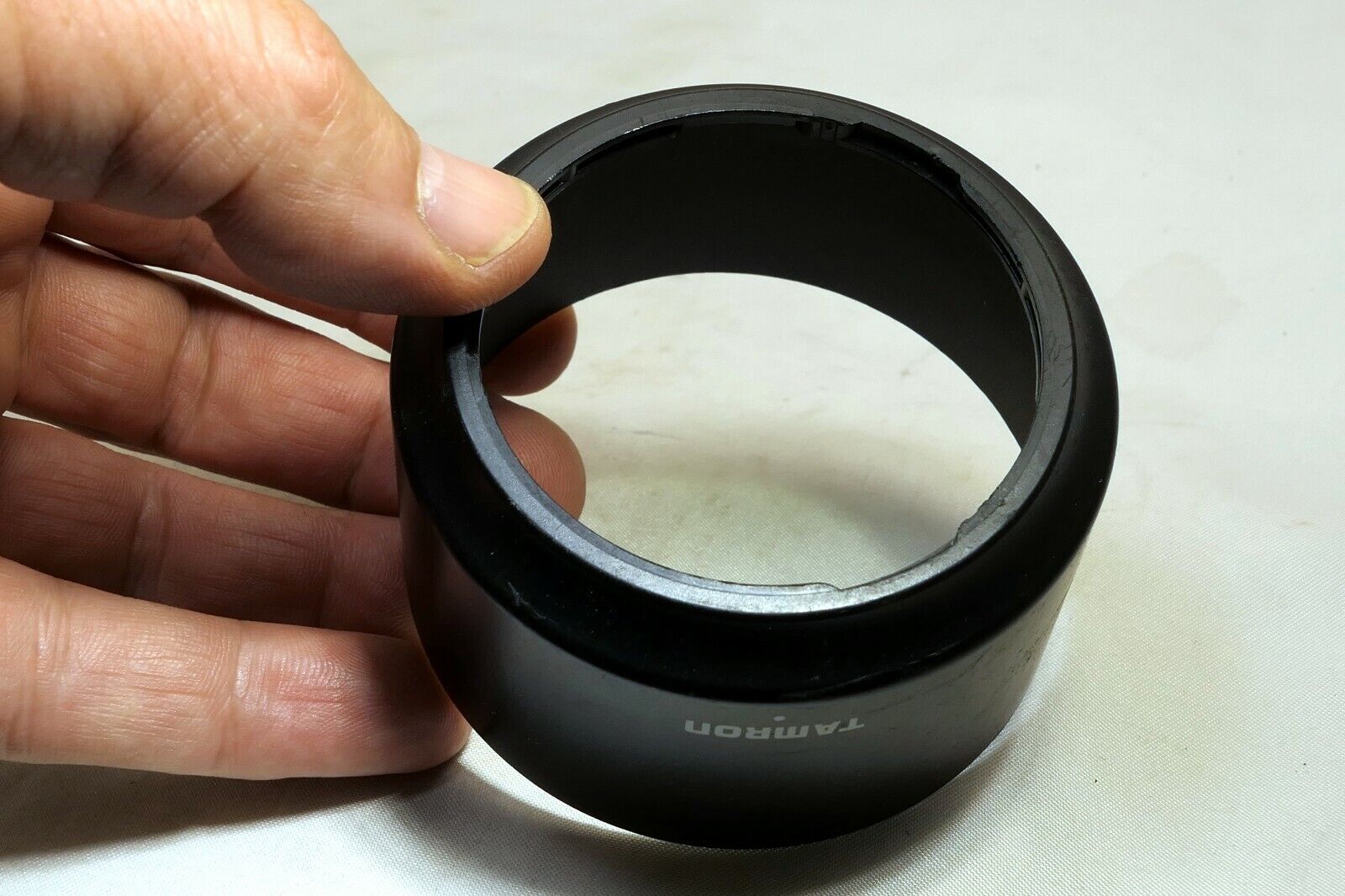 Tamron 58FH Lens Hood Shade for 70-210mm f/4.0-5.6 AF telephoto OEM