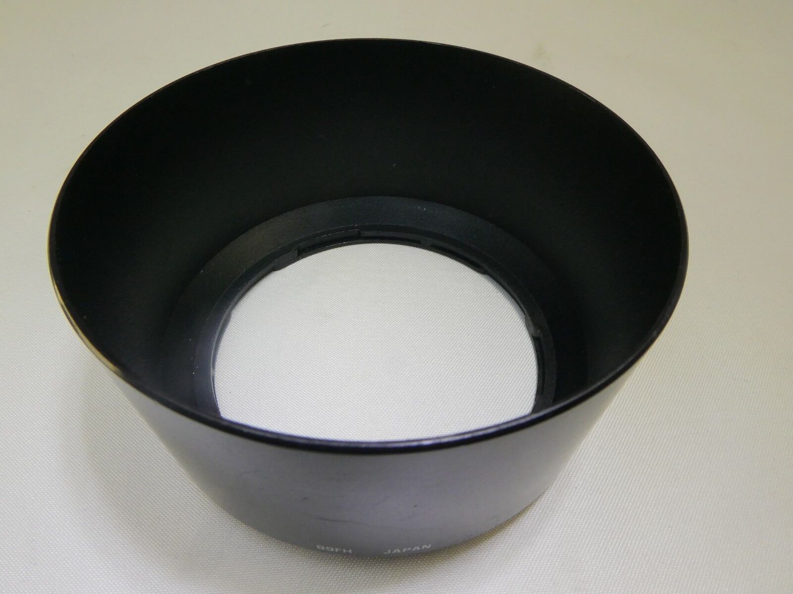 Tamron 89FH Camera Lens Hood Shade 90-300mm f4.5-5.6 (62D) AF Genuine OEM
