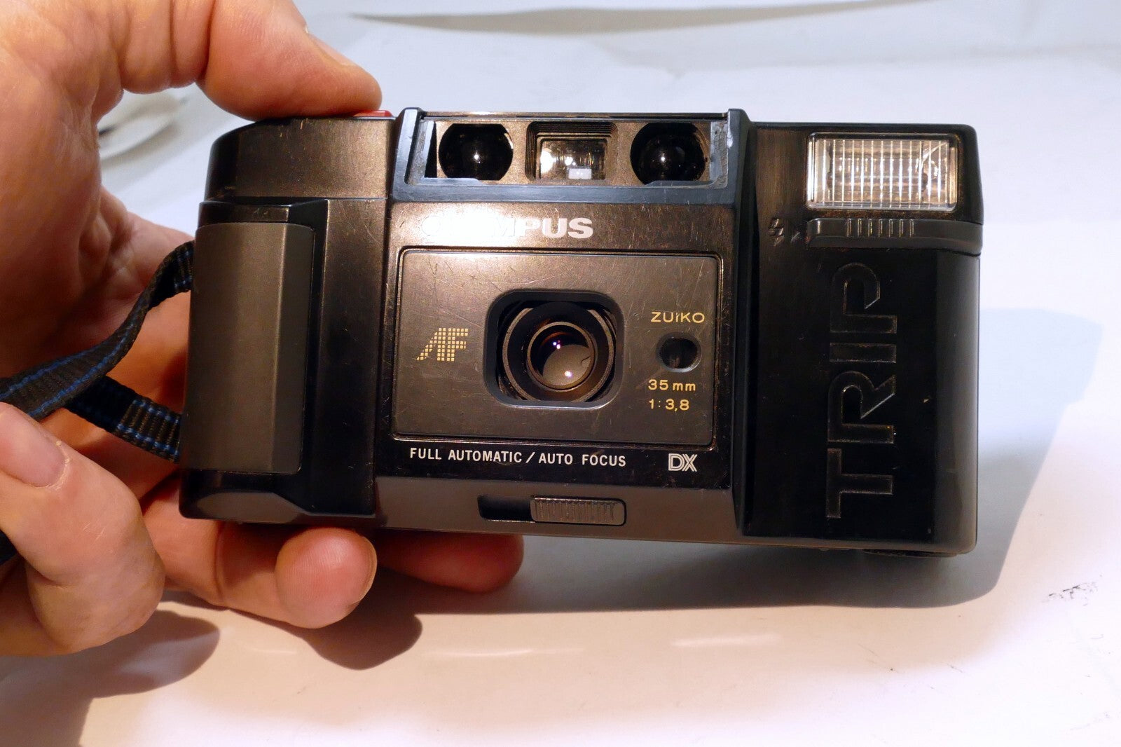 Olympus AF Trip Motor 35mm Camera w/ 35mm f3.8 Zuiko Lens - tested works good