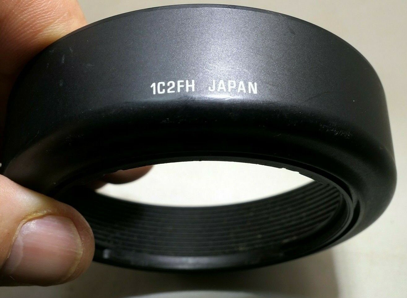 Tamron 1C2FH Lens Hood Shade for 28-80mm f3.5-5.6 AF zoom OEM genuine