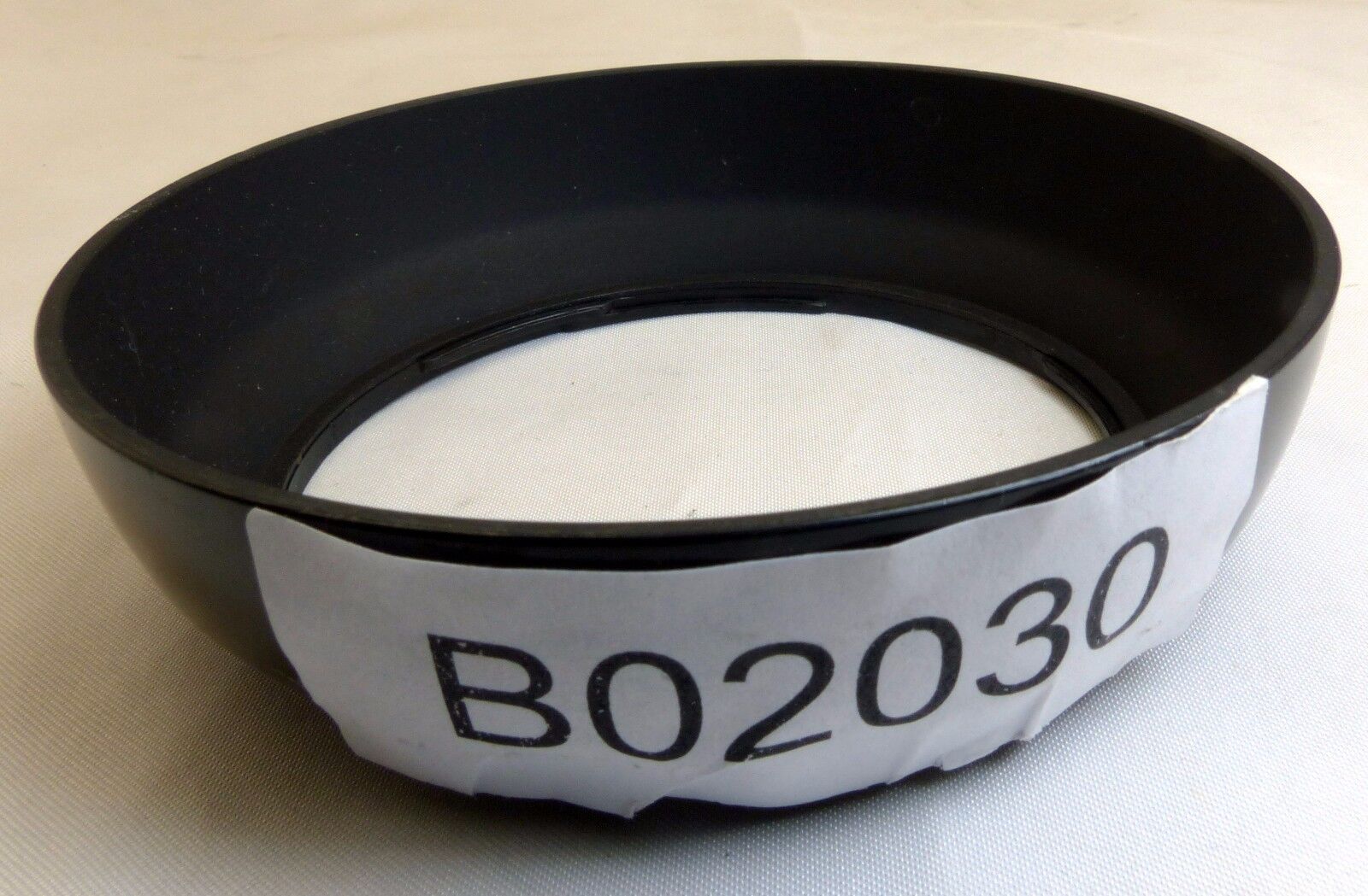 Unknown Brand 72mm Twist on type  Lens Hood B02030