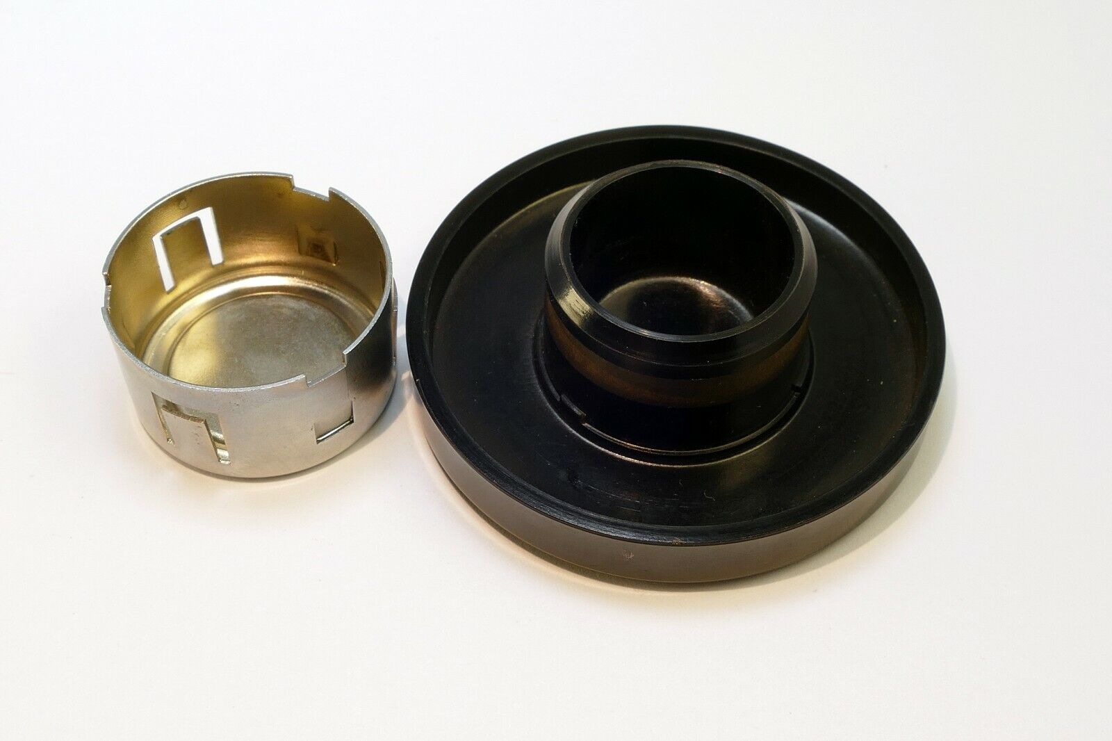 Voigtlander 47mm Plastic Camera Body Cap slip on type for Prominent