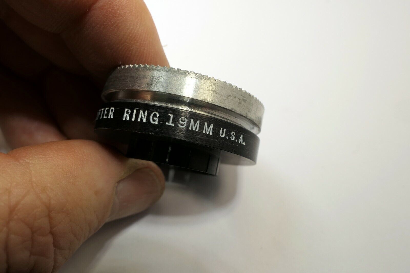 Tiffen series 5 V Adapter ring for  19mm slip on bottom ring