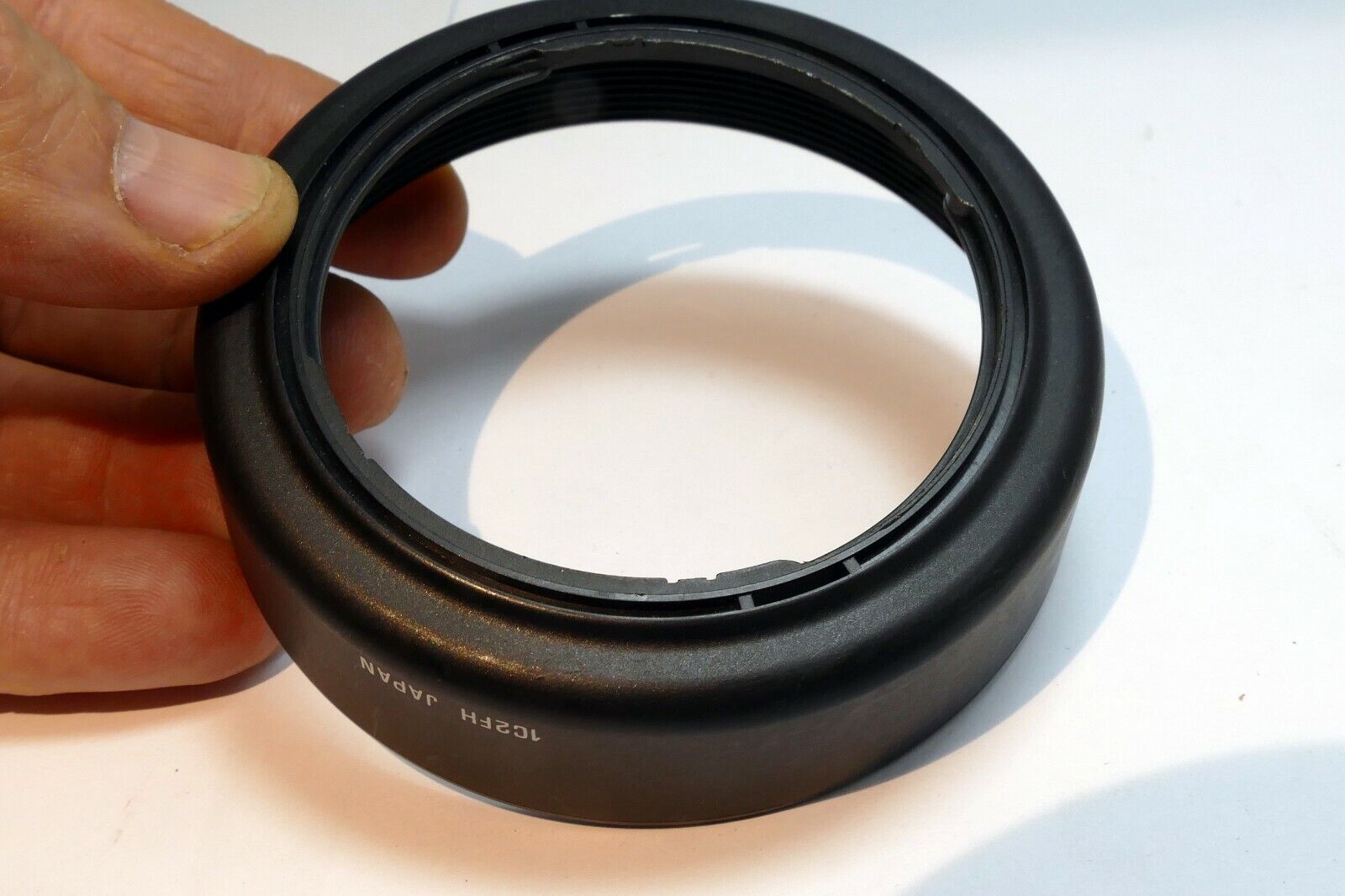 Tamron 1C2FH Lens Hood Shade 28-80mm F35-5.6 AF (58mm rim)