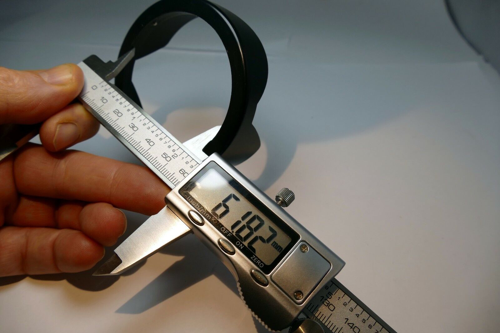 Plastic Lens Hood Shade incomplete  (missing inner ring )