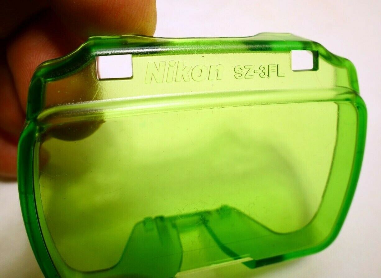 Nikon SZ-3FL Fluorescent Filter Filter Green for Nikon Speedlight SB-700 Flash