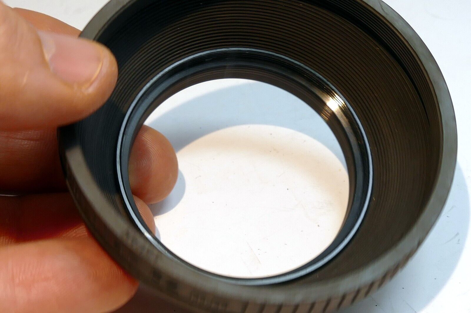 52mm Lens Hood Shade rubber threaded screw in for 50mm f1.4