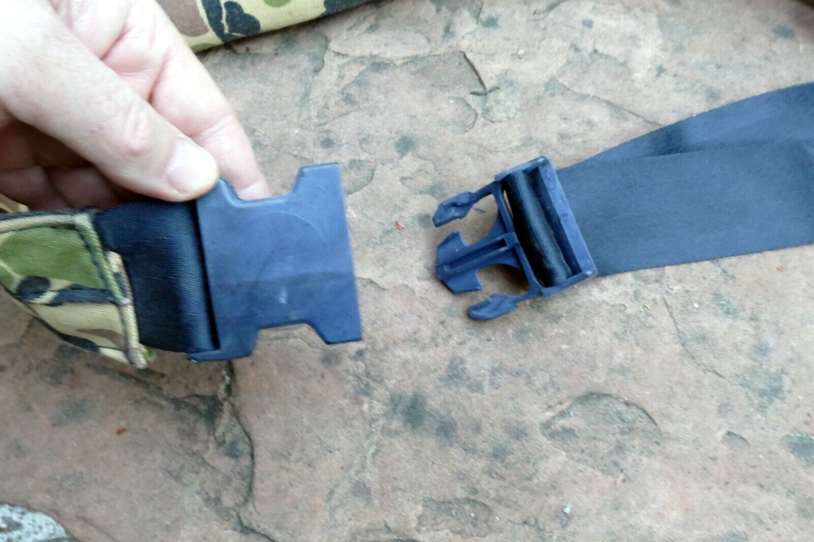 Top-Load Holster Camera Waist Bag Pouch Belt snap on CAMO green tactical pack
