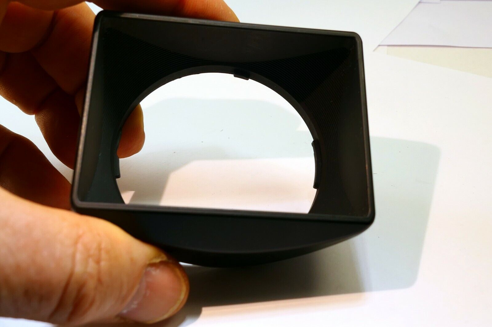 Twist on type Square lens hood shade (unknown brand) 55-58mm rim