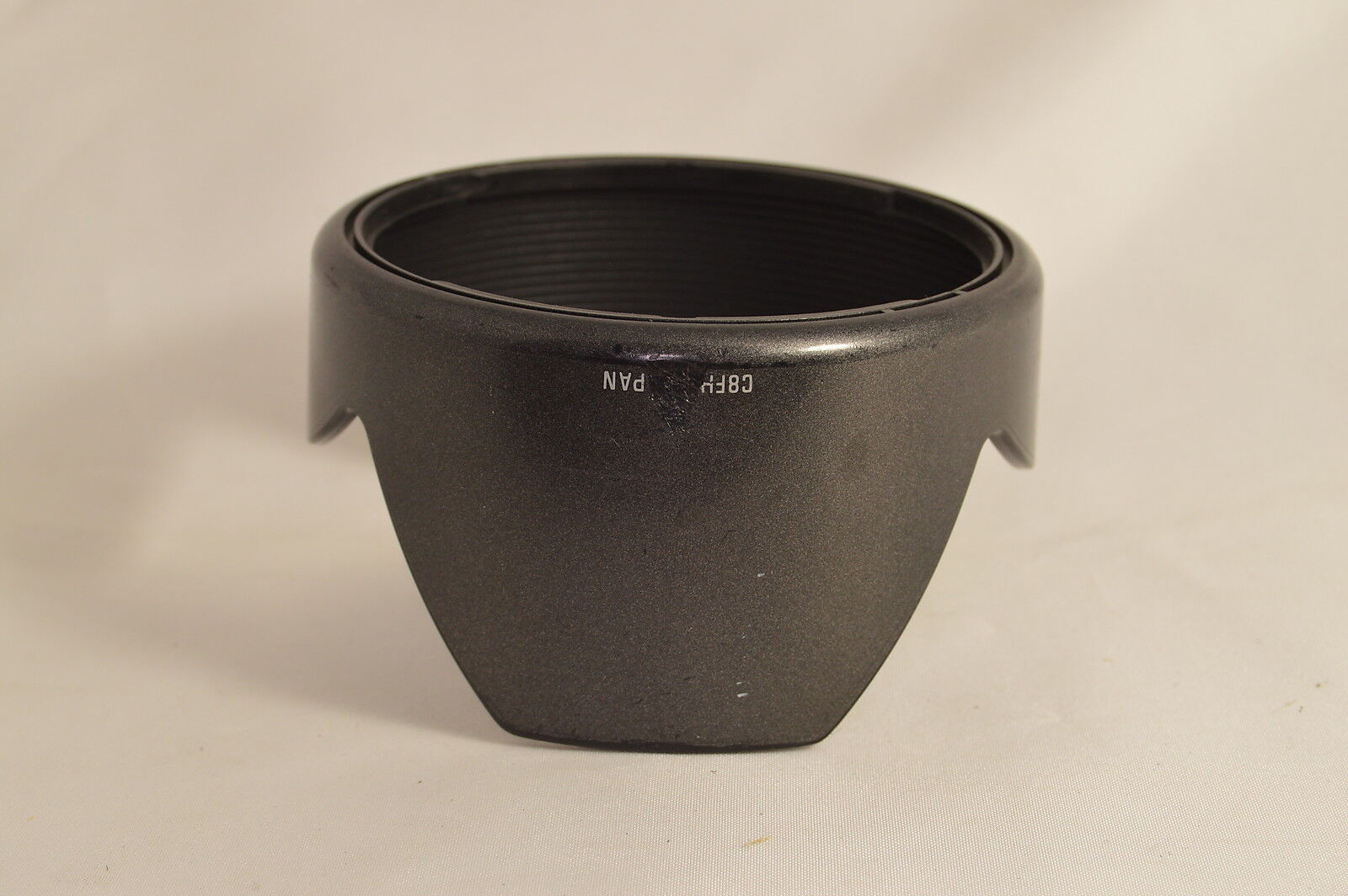 Original Tamron C8FH Plastic Lens Hood for 28-200mm f3.8-5.6 Adaptall manual foc